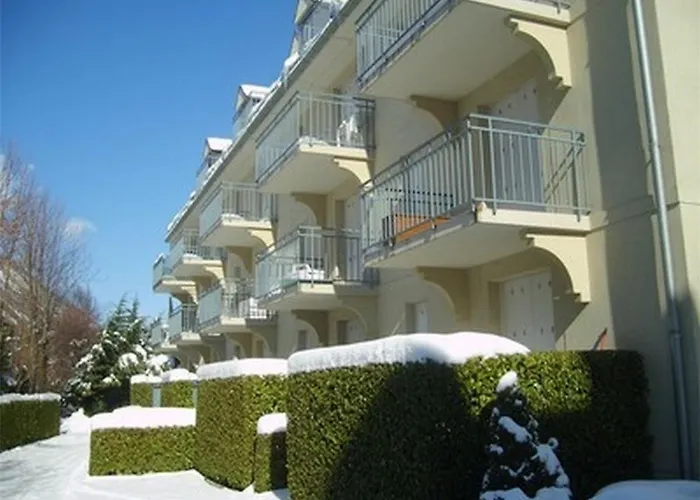 2 Pieces Avec Cabine, Parking, Internet - - Fr-1-313-159 アパート *