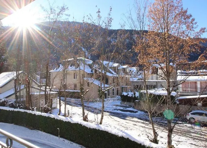 アパート 2 Pieces Avec Cabine, Parking, Internet - - Fr-1-313-159 Bagnères-de-Luchon